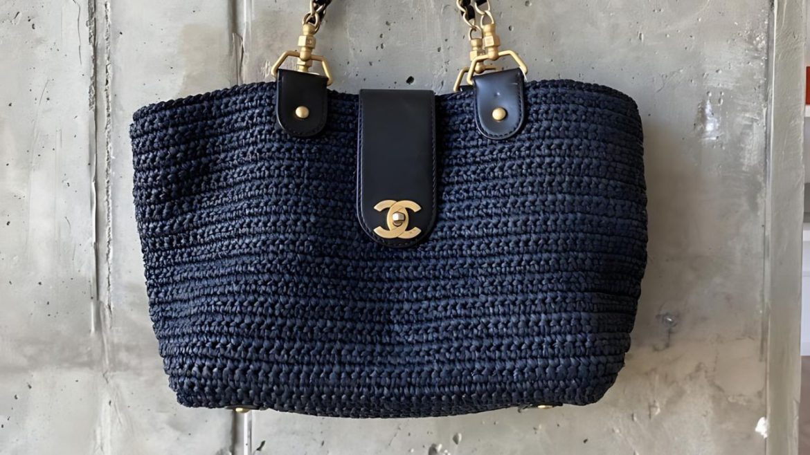 Za kulisami Chanel: Jak powstają luksusowe torebki tej marki